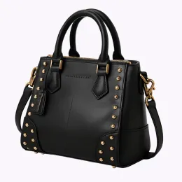 Женская сумка из натуральной кожи чёрного цвета