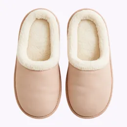 Женские тапочки меховые бежевые